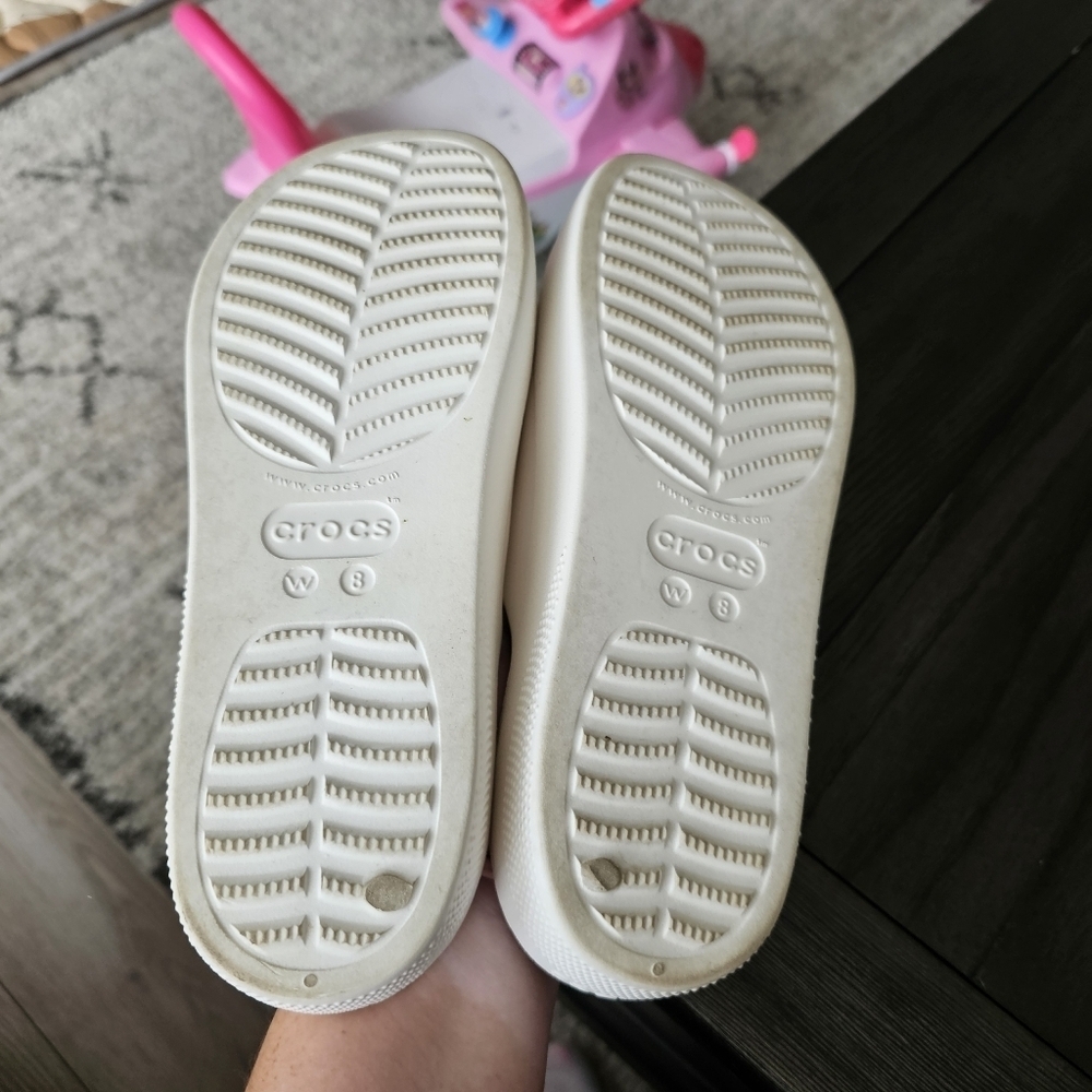 Crocs Classic Platform Slide - Picture 7 of 8
